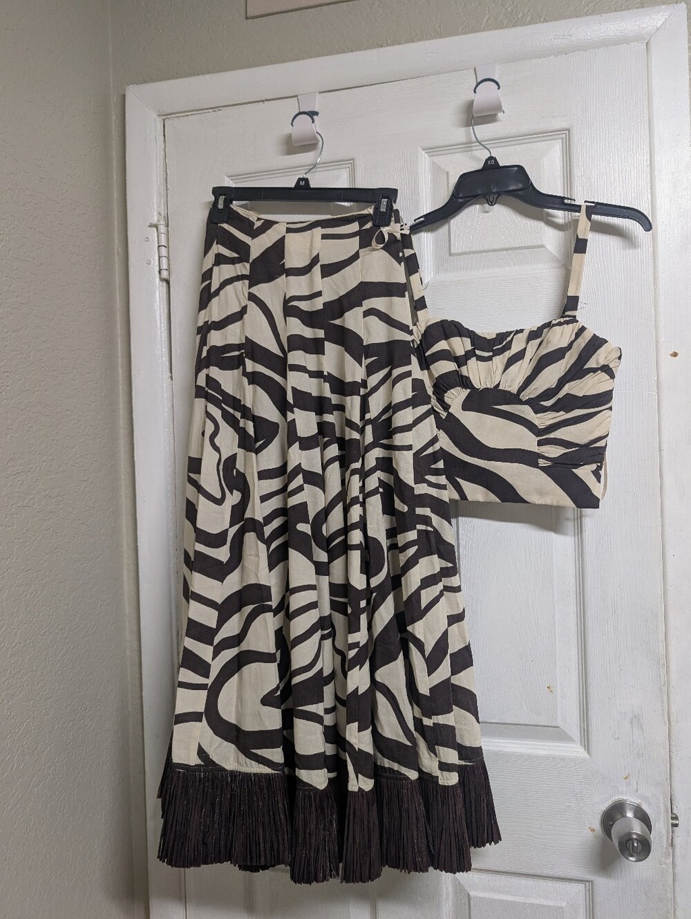 ANTONIO MELANI Cream and Black Zebra-Print Maxi Skirt with Fringe Hem